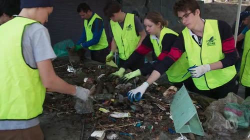 Ocean Crusaders Sorting Junk
